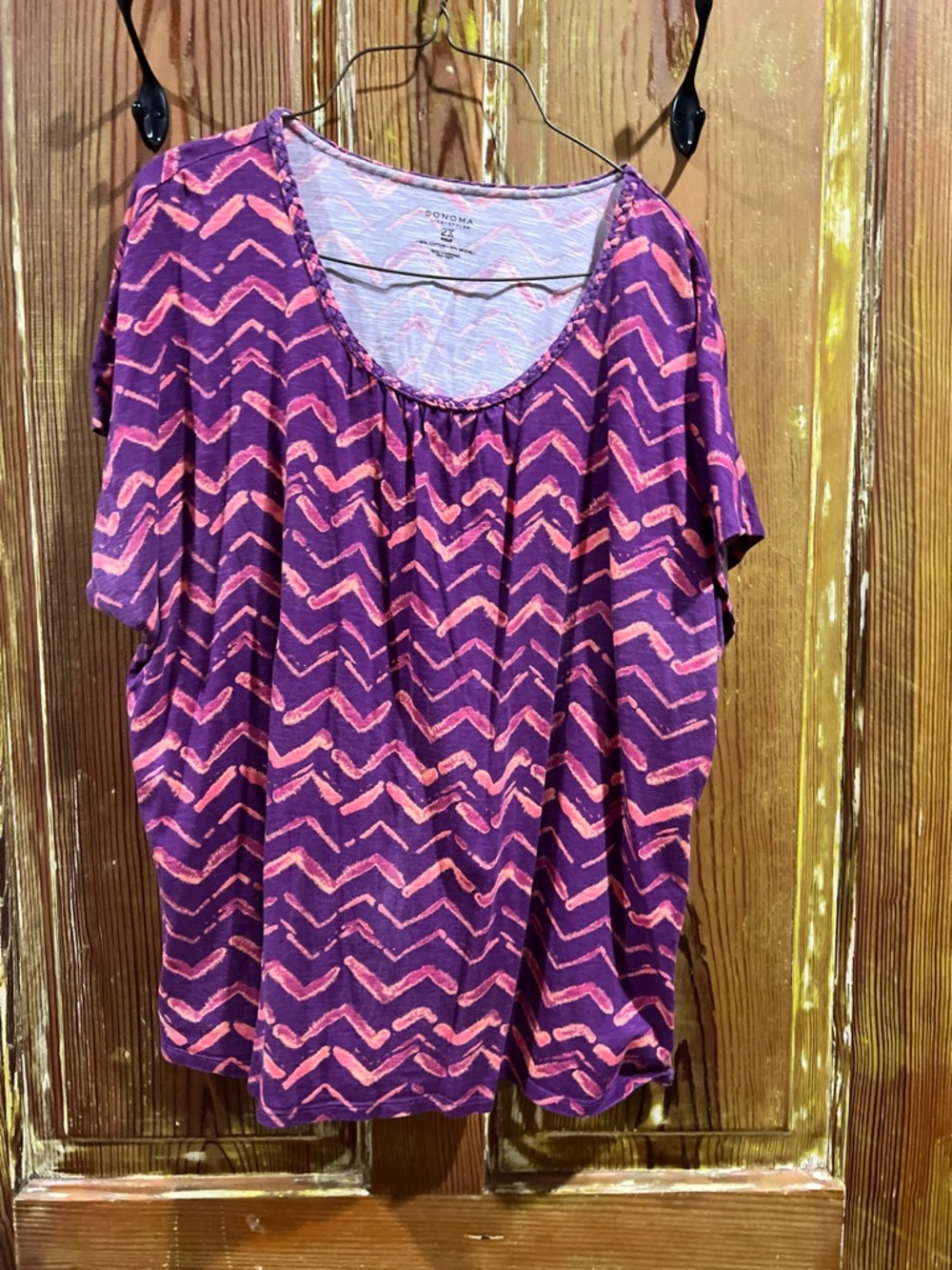 Sonoma Purple and Pink Chevron Scoop Neck Short Sleeve Top